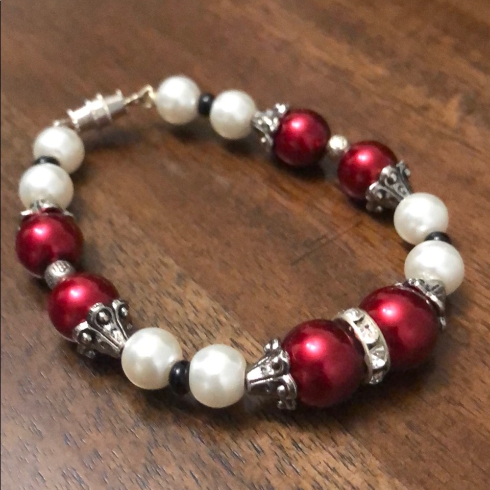Beaded bracelet